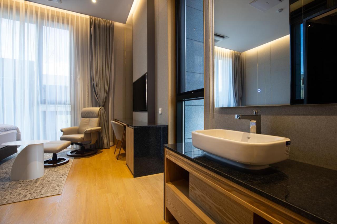 Jeonju Tourist Hotel Kkotsim Extérieur photo