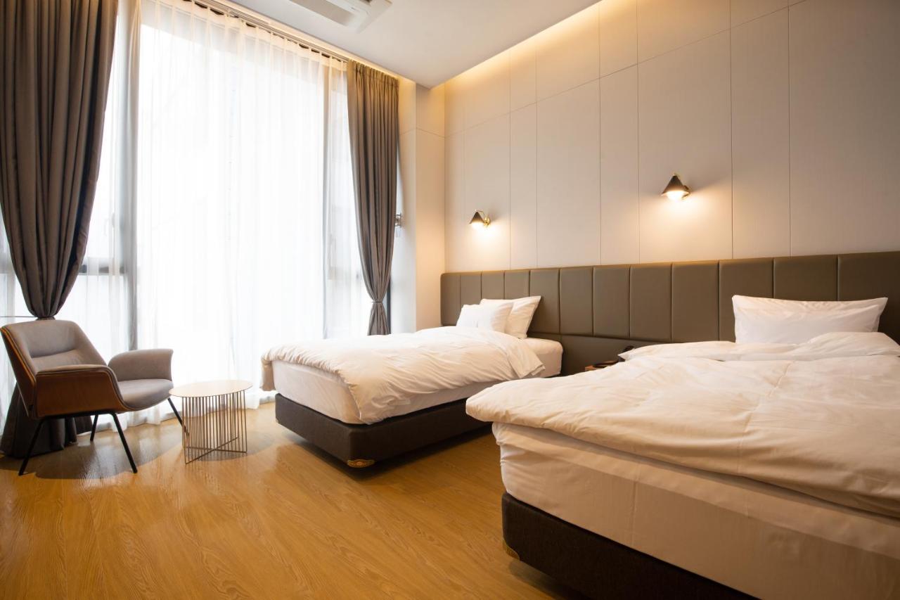 Jeonju Tourist Hotel Kkotsim Extérieur photo
